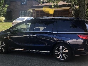 ★德馨车队★近机场和北约克(蓝山魁北克滑雪特价）