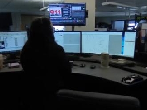 
                多伦多911平均等待28秒！邹至蕙宣布增聘数百名警察和接线员
            