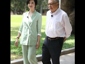 美国名校数学博士、顶流数学家张益唐回国