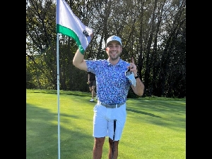 
                刚刚成为父亲大多伦多男子在美国度假遇枪击身亡：嫌犯被捕
            