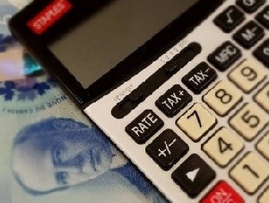 
                多伦多29岁白领妹子年薪11万零负债，却为这件事焦虑不安
            