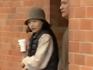 杨兰兰家世及其奢华生活曝光 网叹“不如她狗”