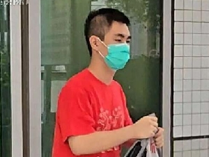 内地学生踢死猫 香港判监5个月!斥“违背人性”