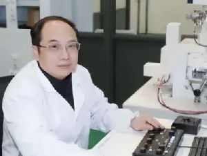 “首席科学家”只有高中学历 最大受害者已退学