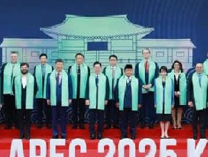 中国称台湾只能在一中前提下参加明年深圳APEC