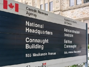 
                加拿大2026年个人所得税税率公布：看看你要缴多少税？
            