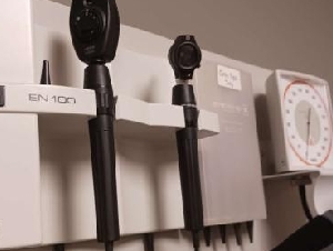 
                插队实锤！加拿大开设医生移民新通道5000名额，14天批工签！
            