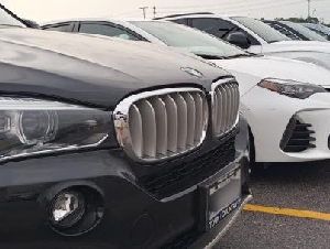 
                多伦多警方提醒：多人买到"假车险"：拿到粉单，出事故才知被骗
            