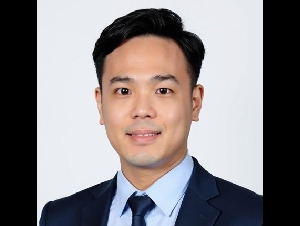 侯岷律師- 离婚/家庭法/遗产与继承法/法庭律師