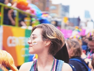 
                加拿大要放宽留学生和毕业生打工限制？工作许可有望大松绑
            