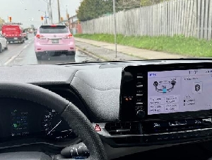 ★★喜洋洋车队-机场接送 416-806-9888