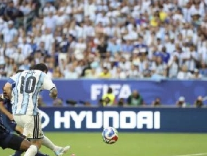 
                虽败犹荣！佛得角2比3不敌阿根廷，梅西开启“20球时代”
            