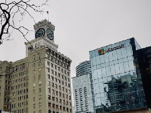 
                微软再裁4800人！AI烧钱压力加剧，Xbox业务或面临重组
            